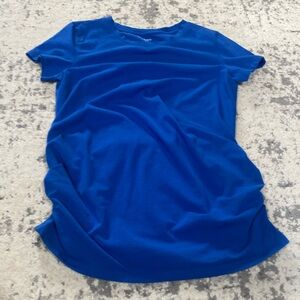 Maternity crew neck shirt